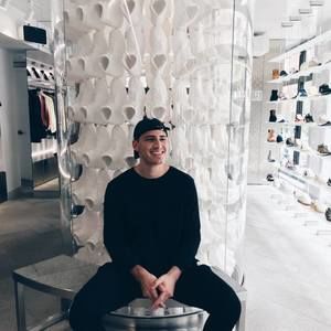 Meet your Posher, Jared